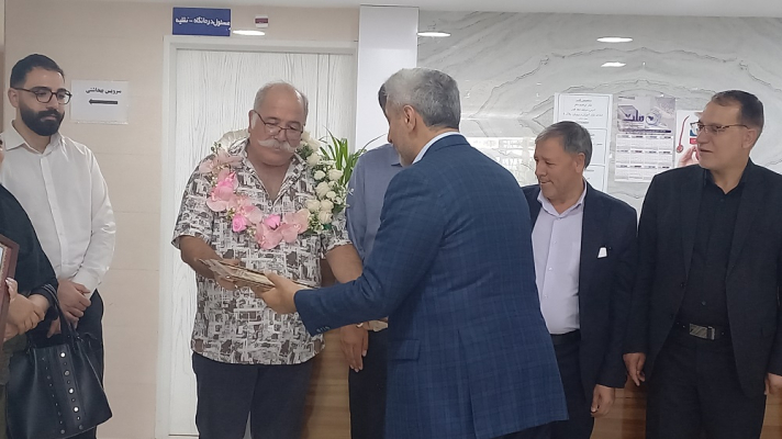 تجلیل از خیر نیک‌اندیش در تجهیز بانک خون بیمارستان بوعلی چادگان