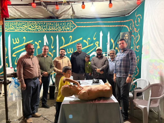 میزبانی بیمارستان بوعلی چادگان از شهروندان در غرفه سلامت مراسم شب عید سعید غدیر خم