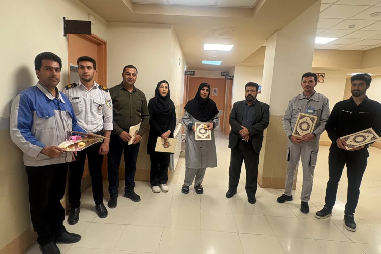 کارگران،ستونهای پایداری بیمارستان بوعلی چادگان