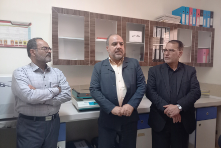 تجلیل از خیر نیک‌اندیش در تجهیز بانک خون بیمارستان بوعلی چادگان