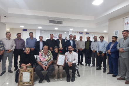 تجلیل از خیر نیک‌اندیش در تجهیز بانک خون بیمارستان بوعلی چادگان