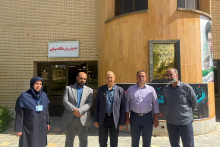 حضورمشاور وزیر ومدیرکل حوزه وزاتی دربیمارستان بوعلی چادگان